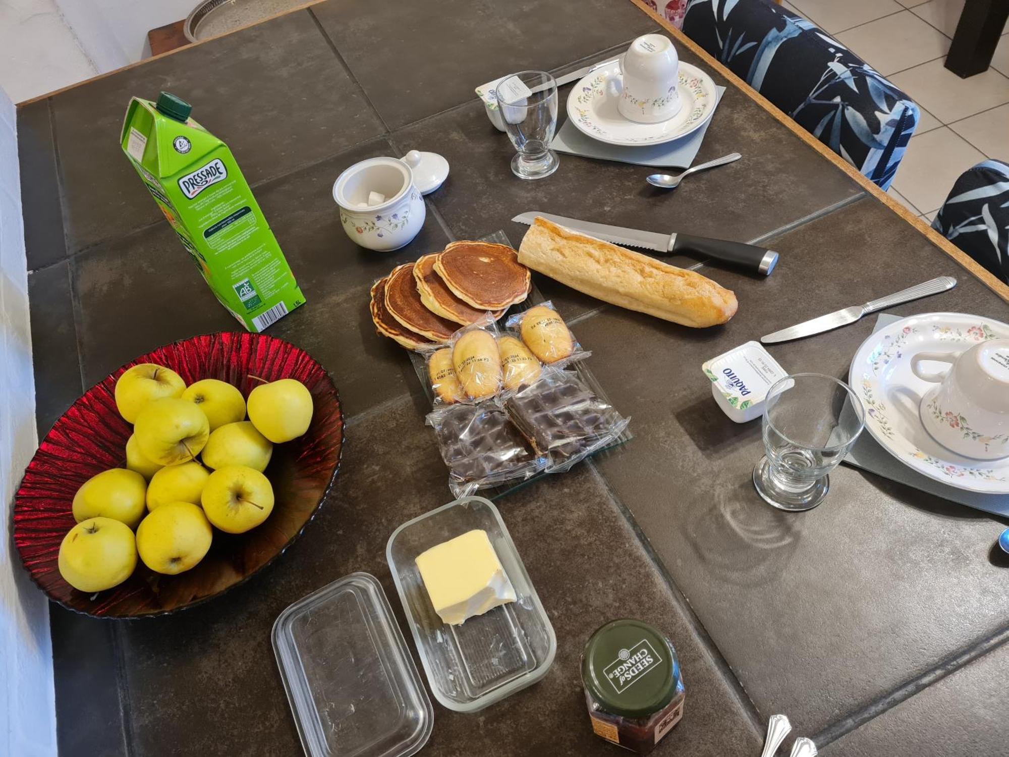 Chez Malia Bed & Breakfast Saint-Nicolas-des-Motets Luaran gambar